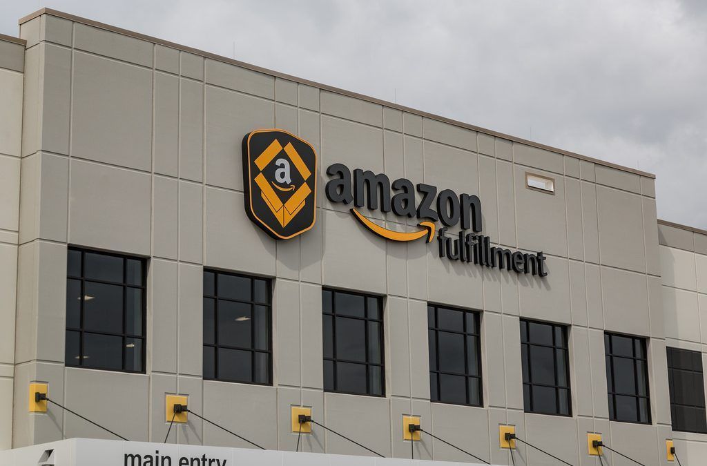 Amazon abarcó casi la mitad de las compras electrónicas de Estados Unidos